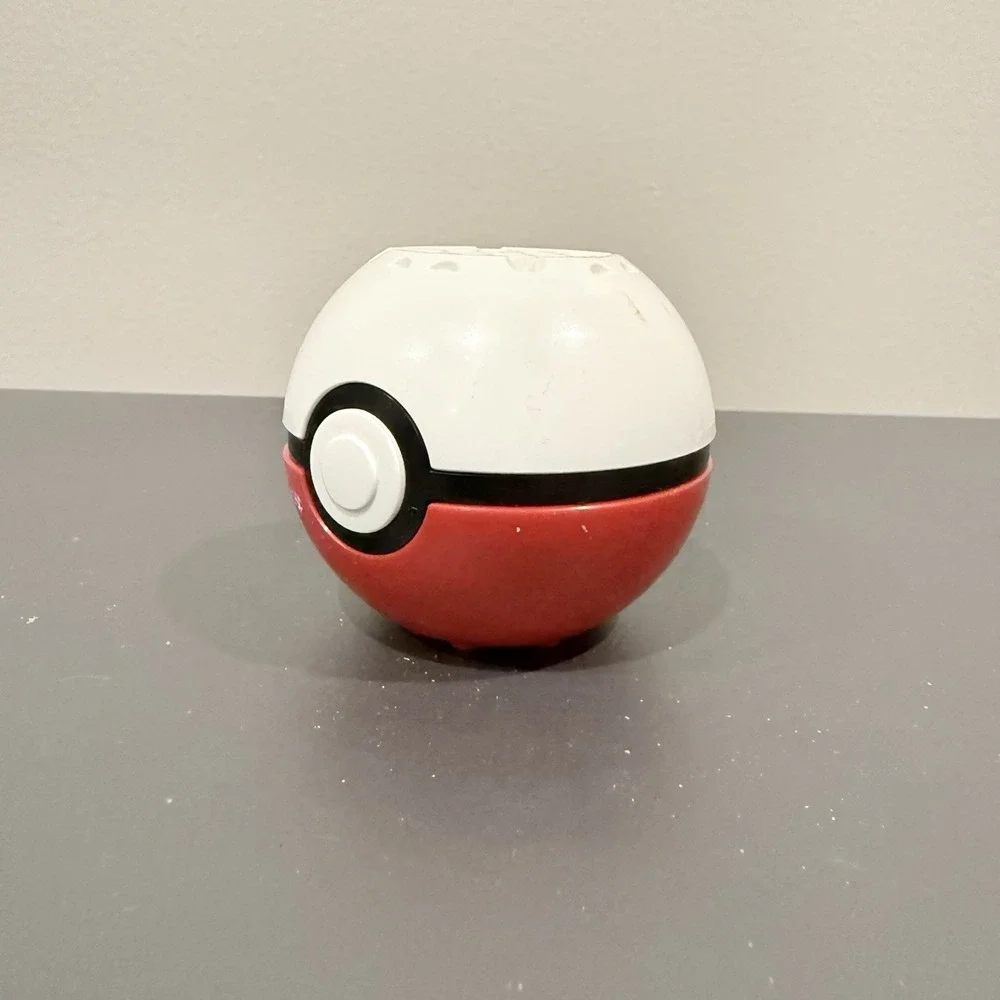 Lego Pokeball‎ Empty